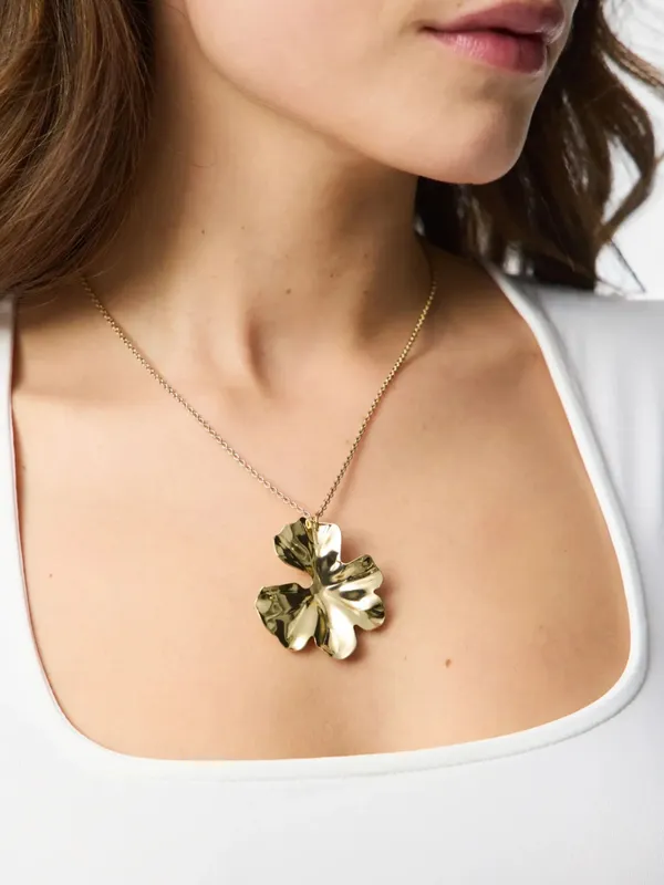 Pcrina D Necklace